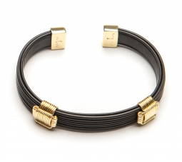Women's Gold Gemsbok Horn Elephant Knot Bracelet